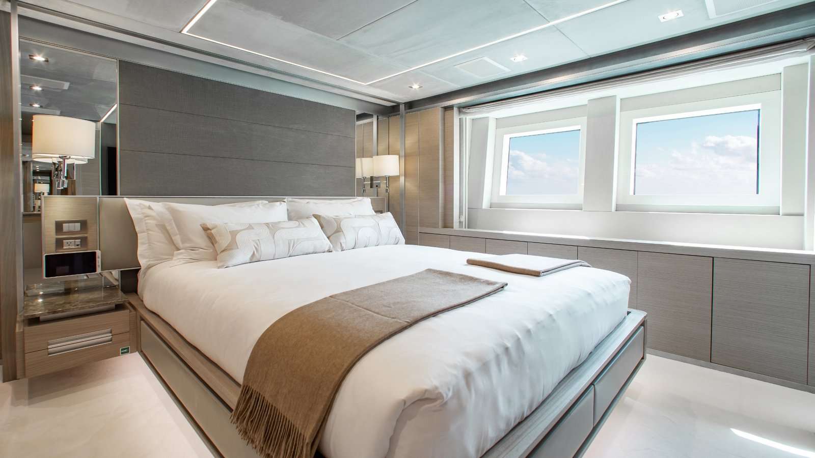 Yacht Photo