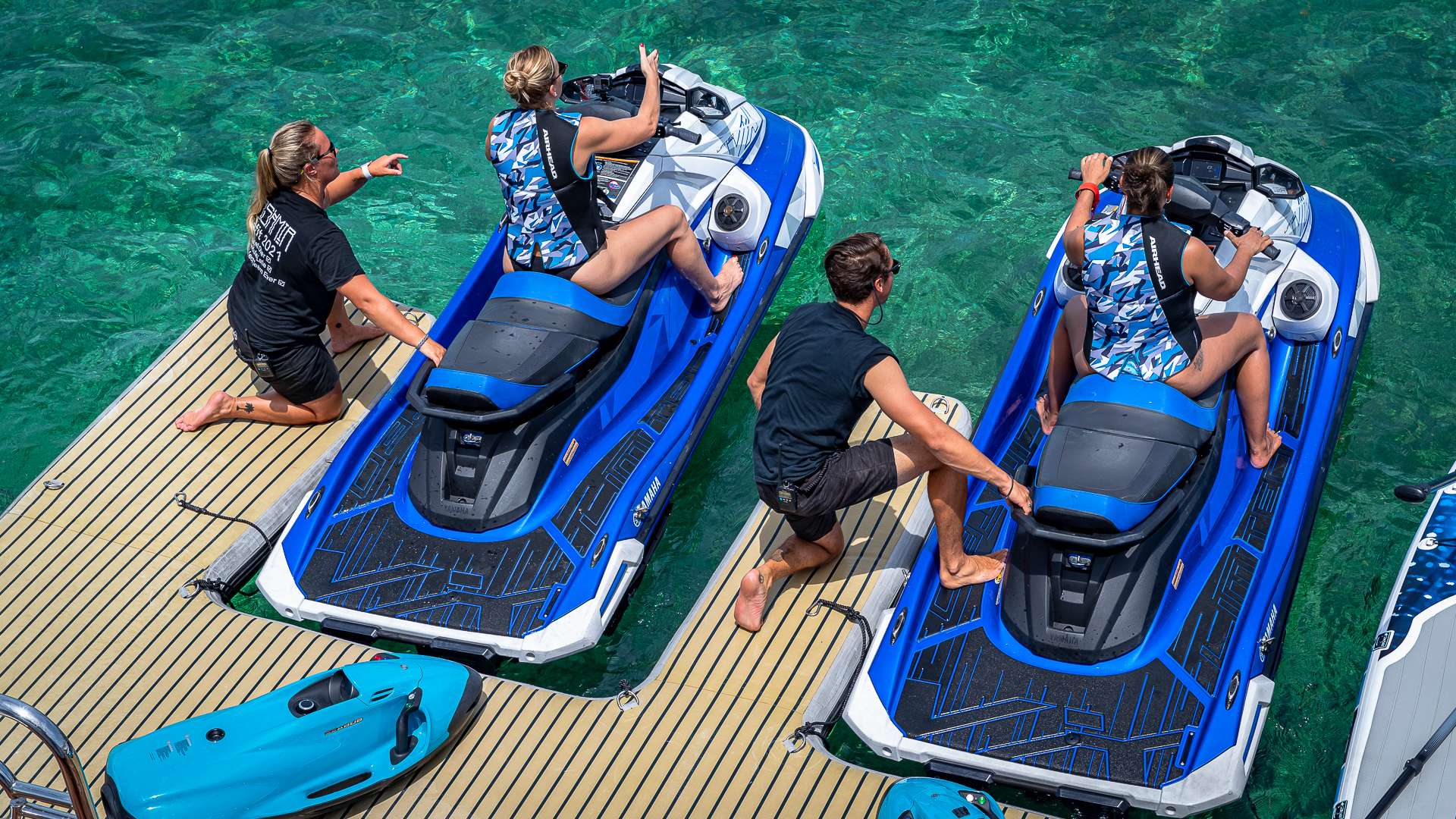 Thumbnail yachtPic15