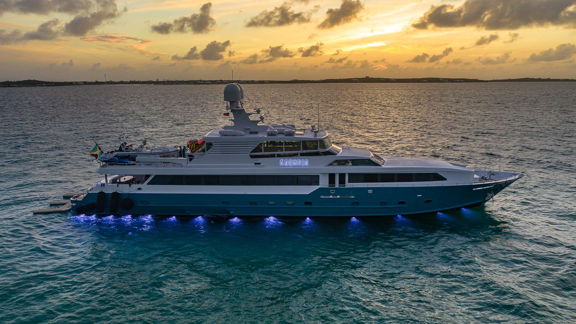 Yacht Photo