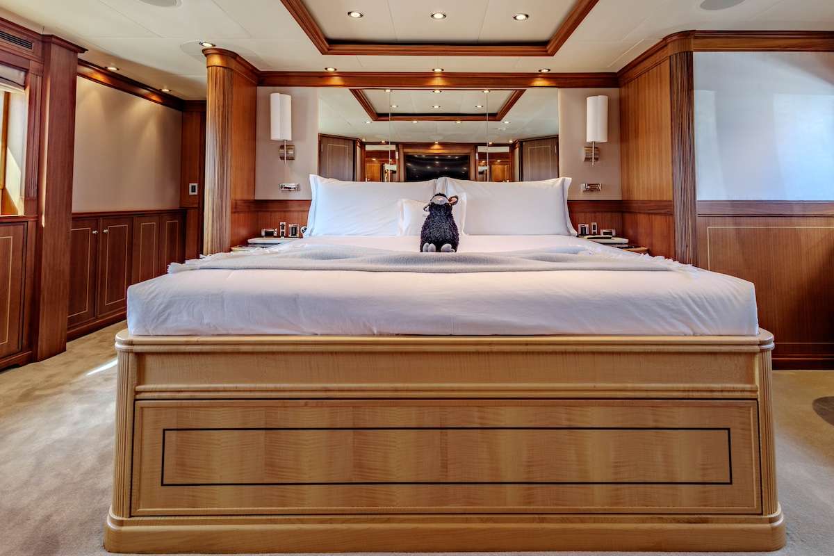 Yacht Photo