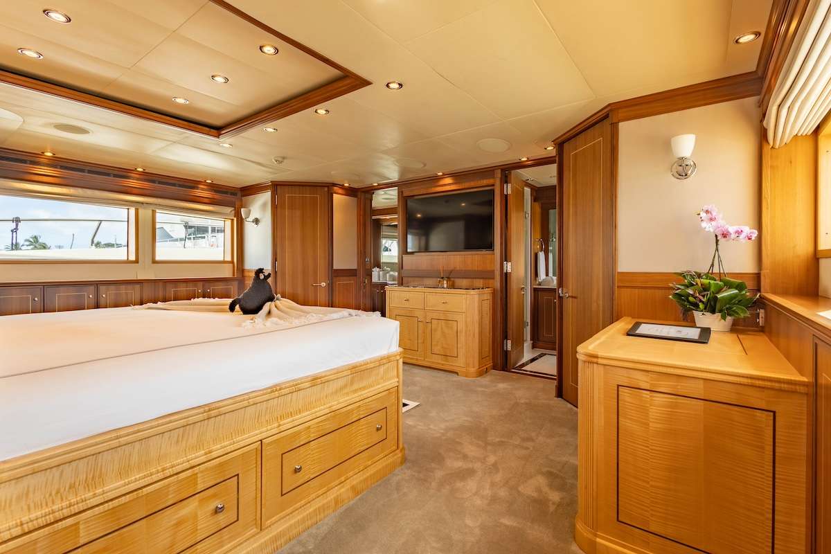 Yacht Photo