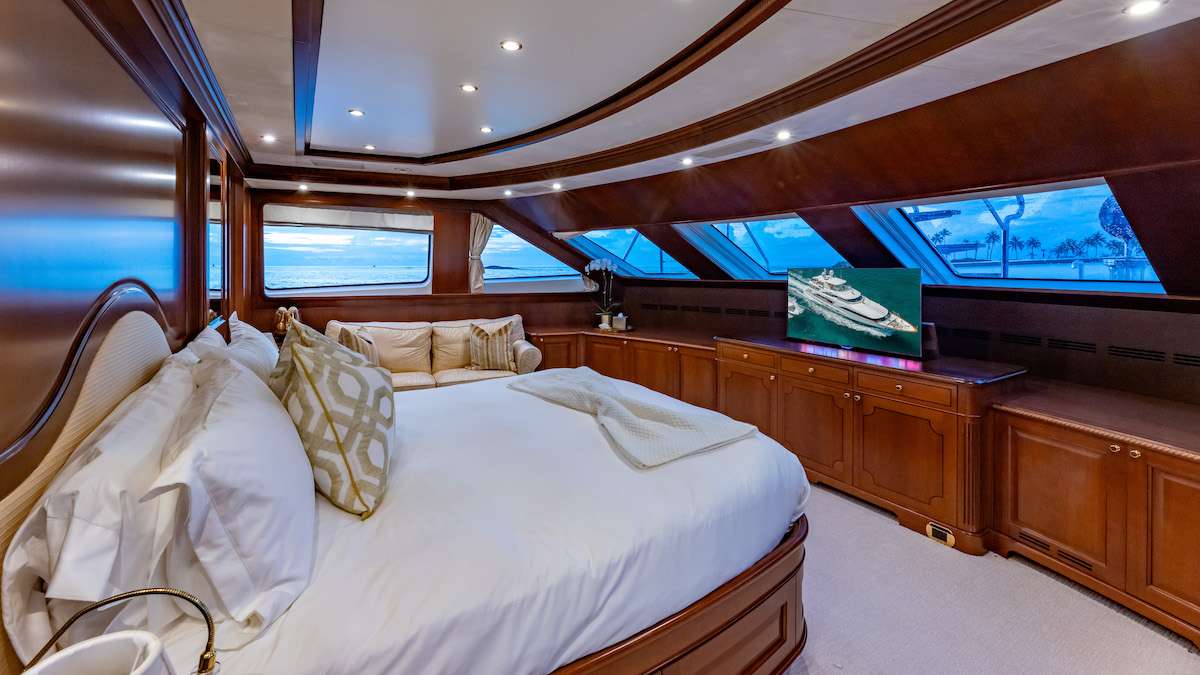Yacht Photo