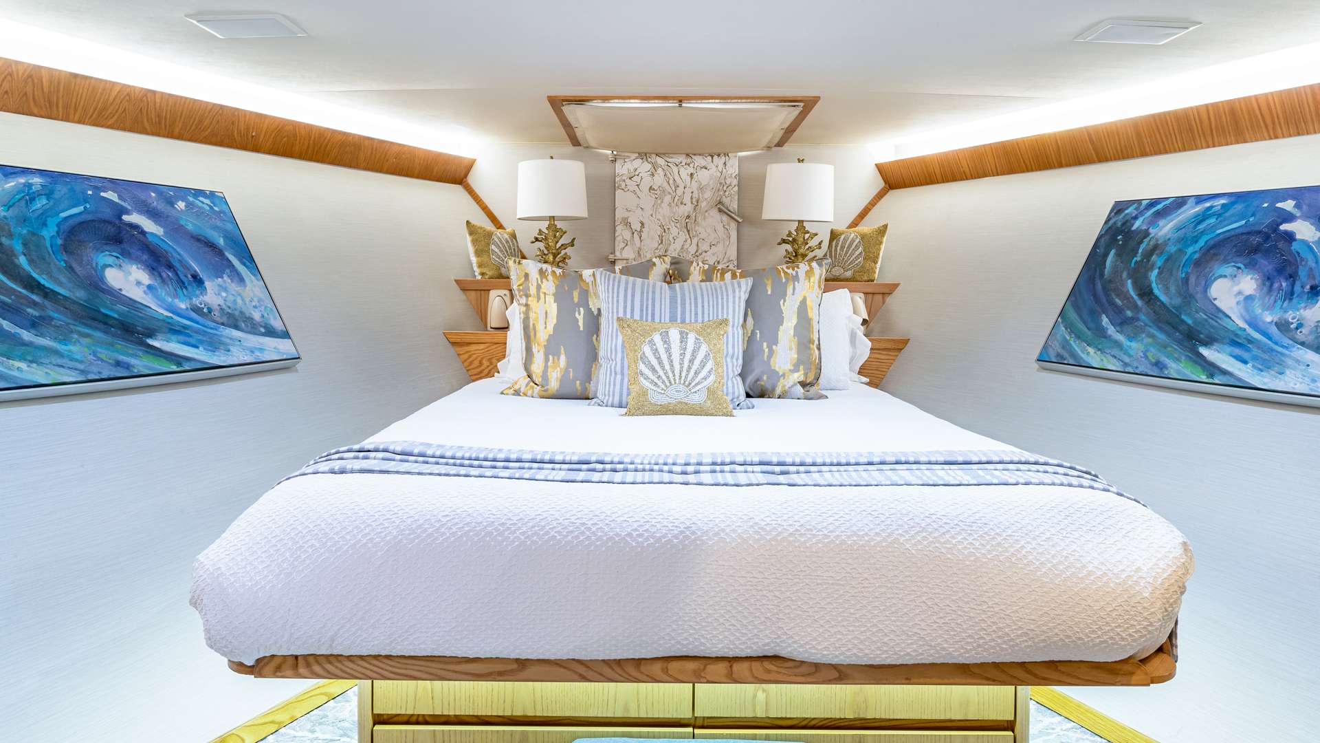 Yacht Photo