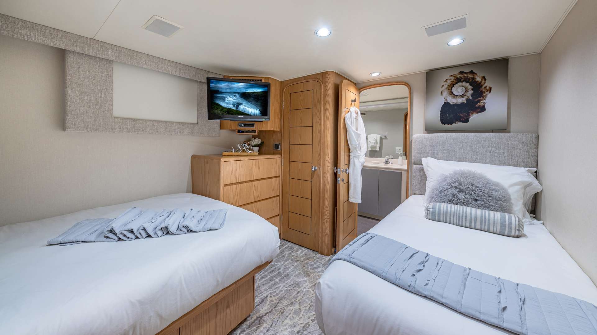 Yacht Photo