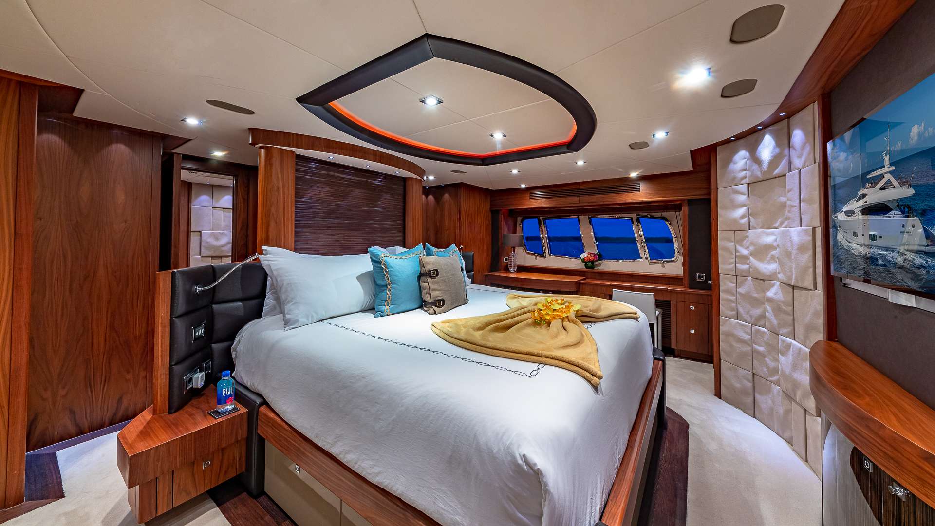 Yacht Photo