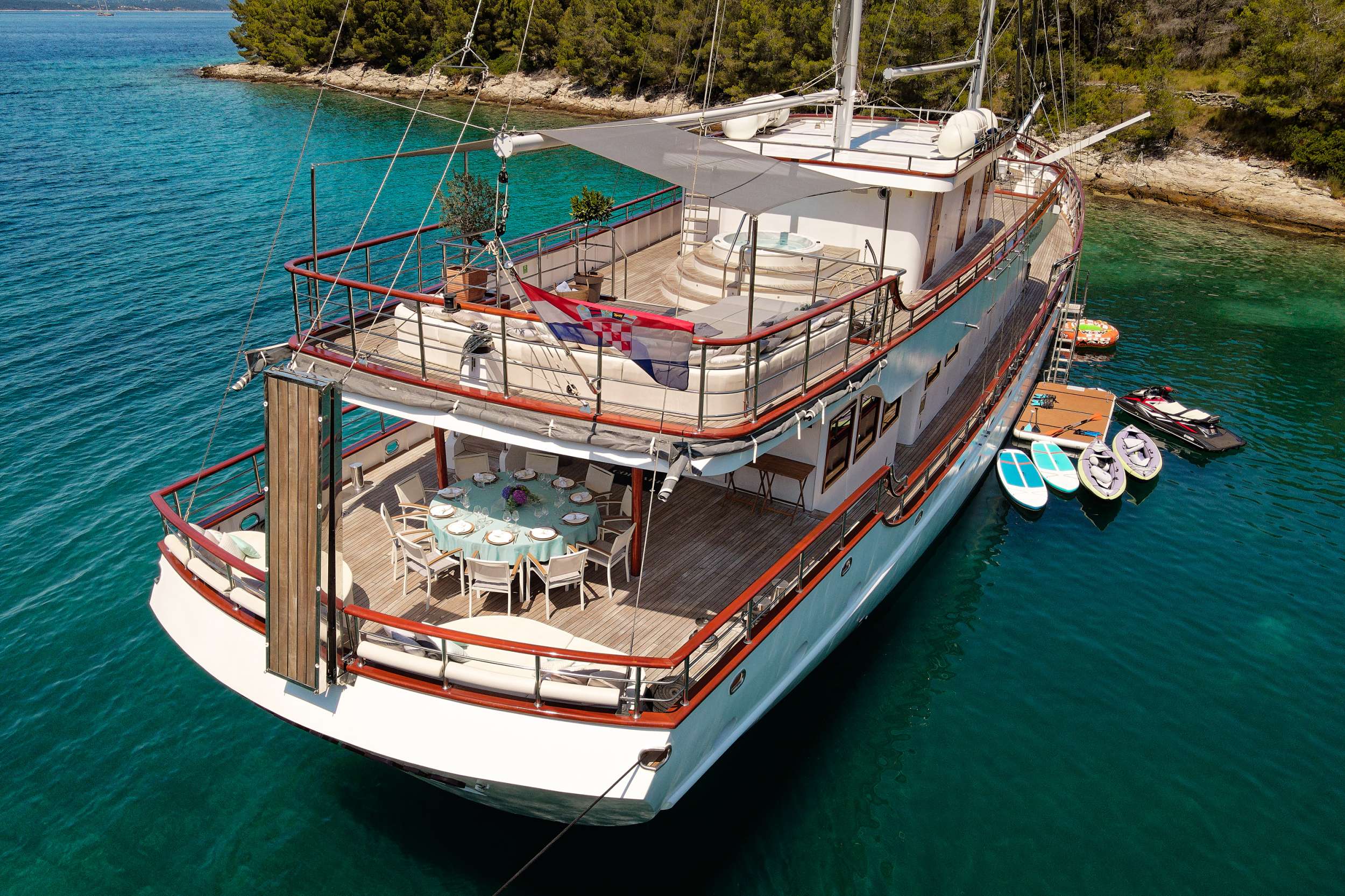 Yacht Photo