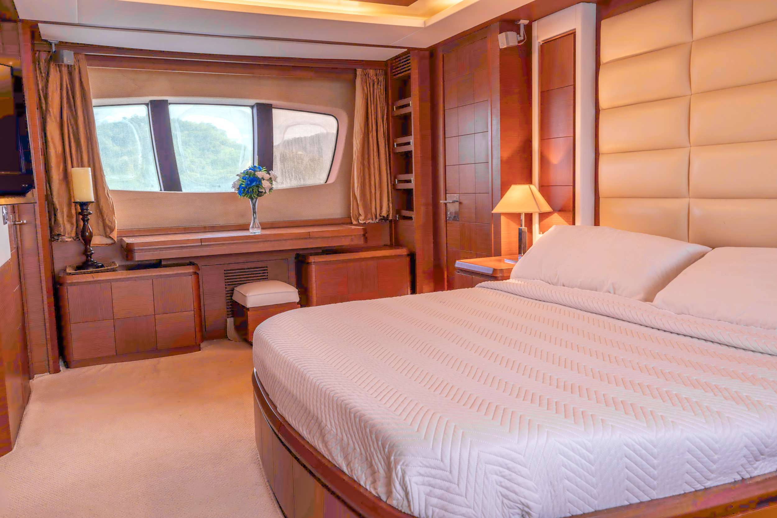 Yacht Photo