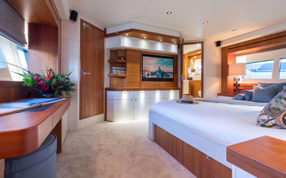 Yacht Photo