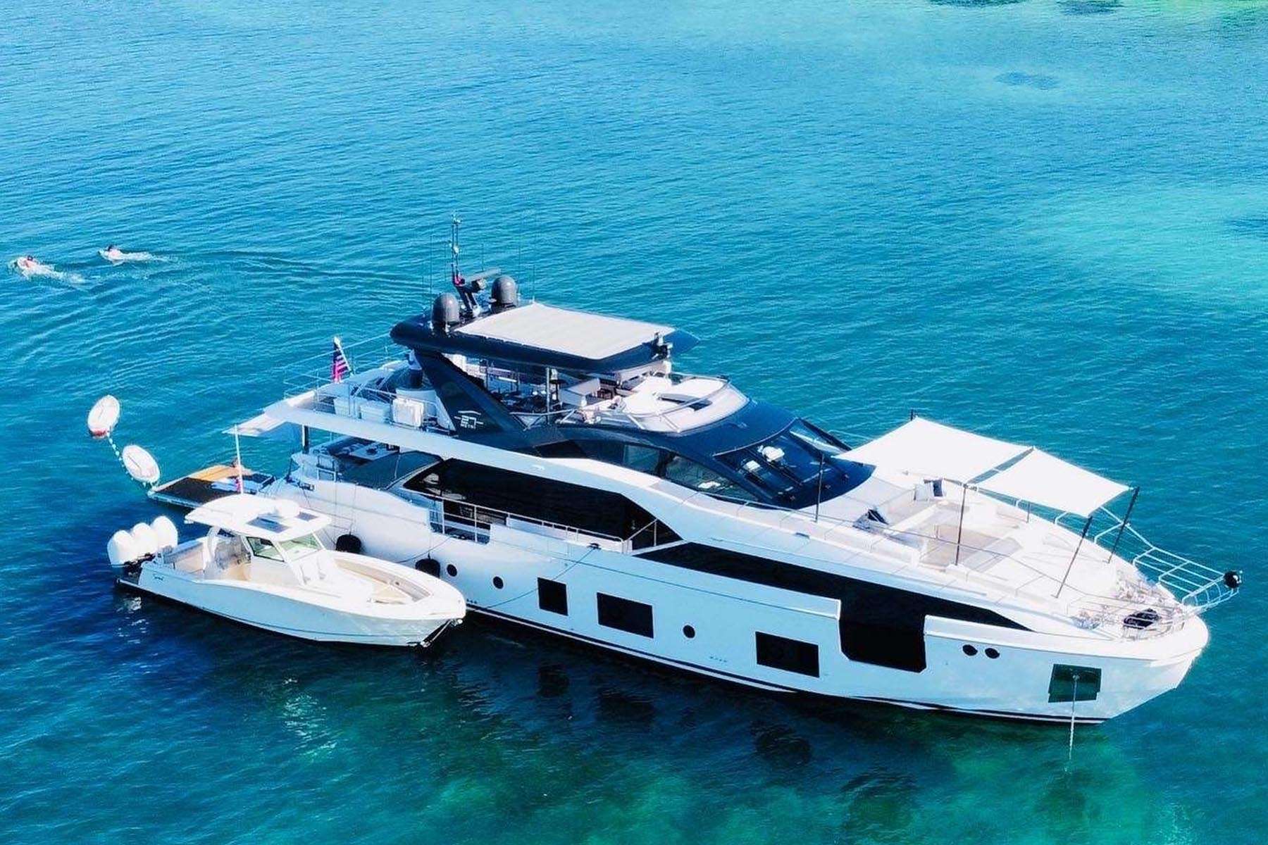 Yacht Photo