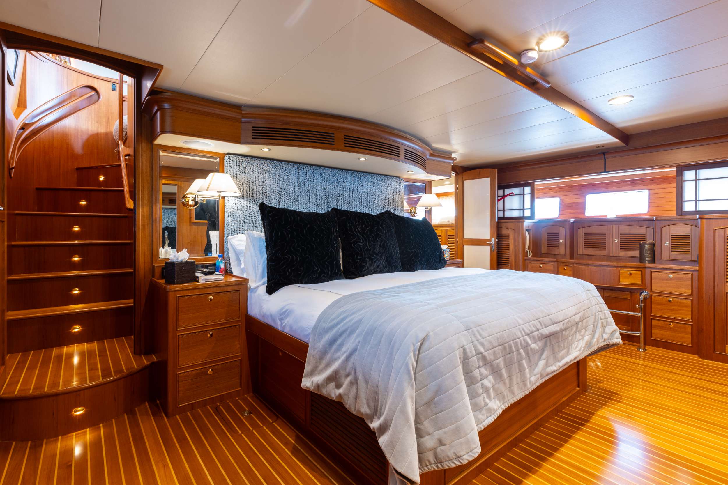 Yacht Photo