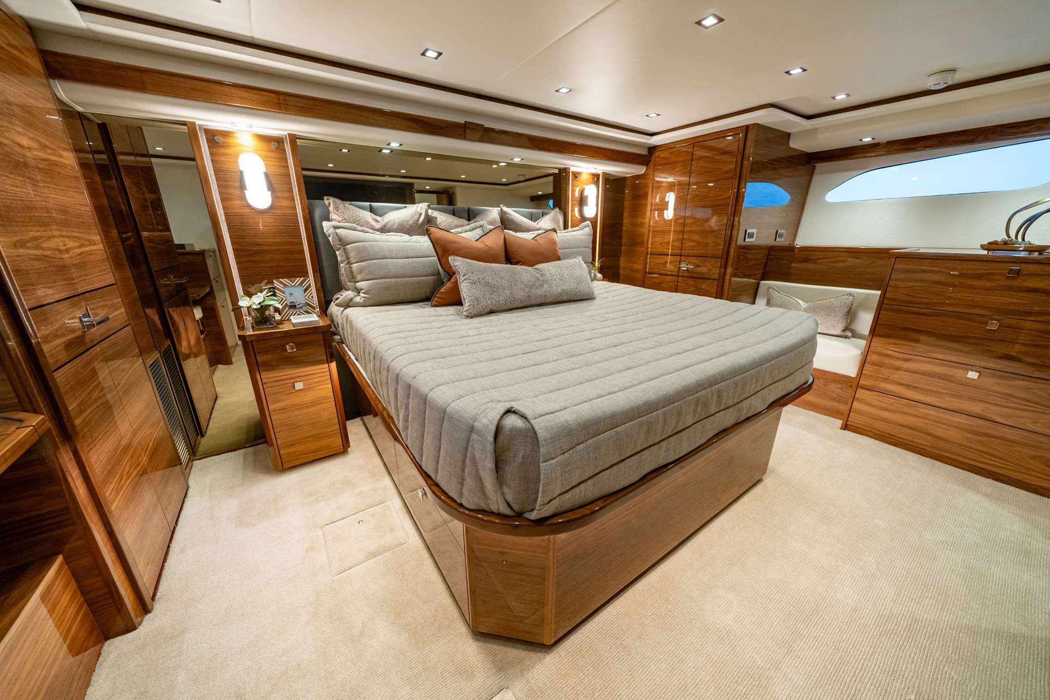 Yacht Photo
