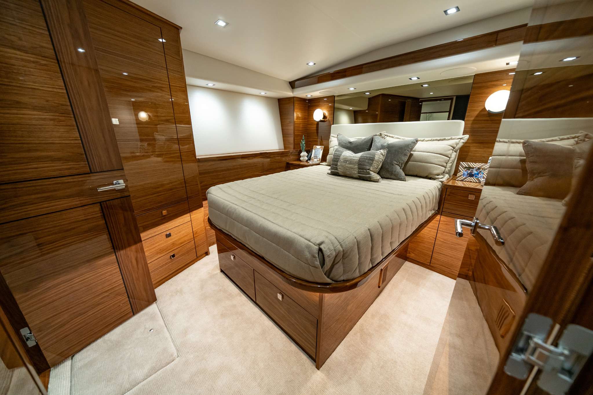 Yacht Photo