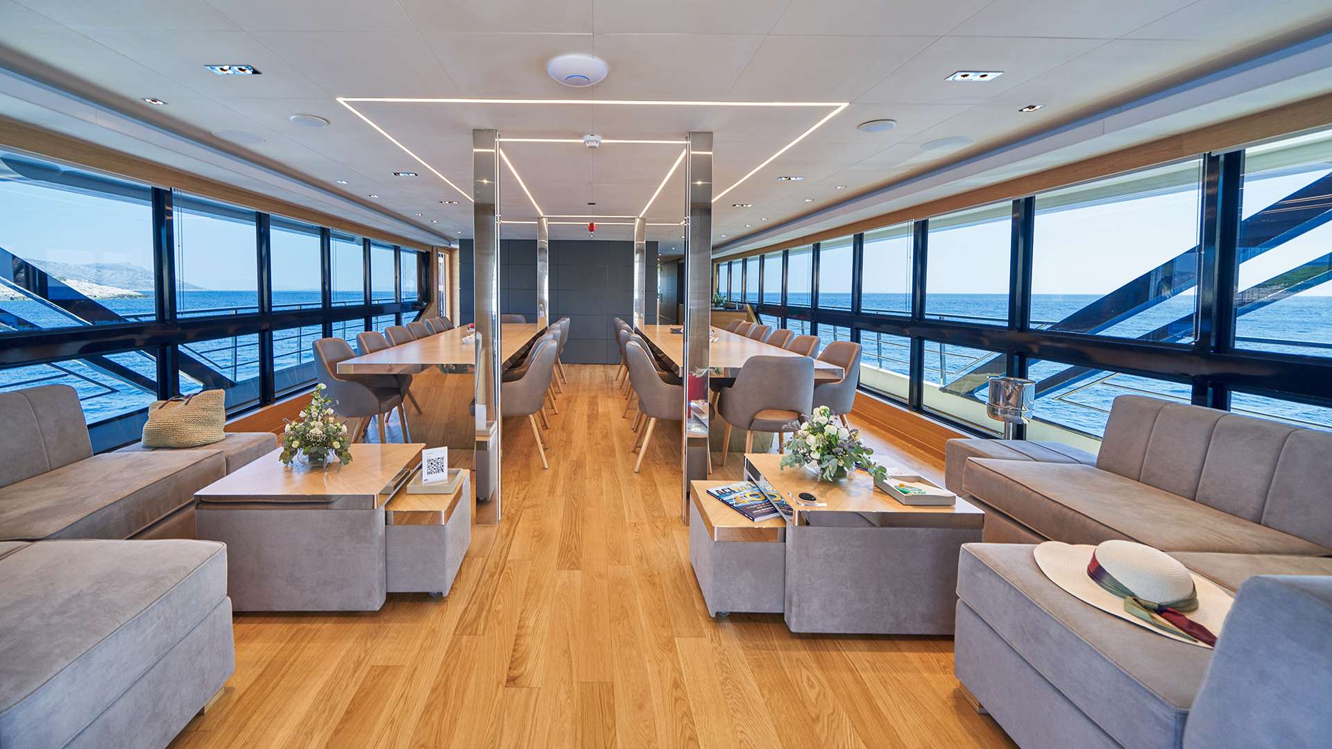 Yacht Photo