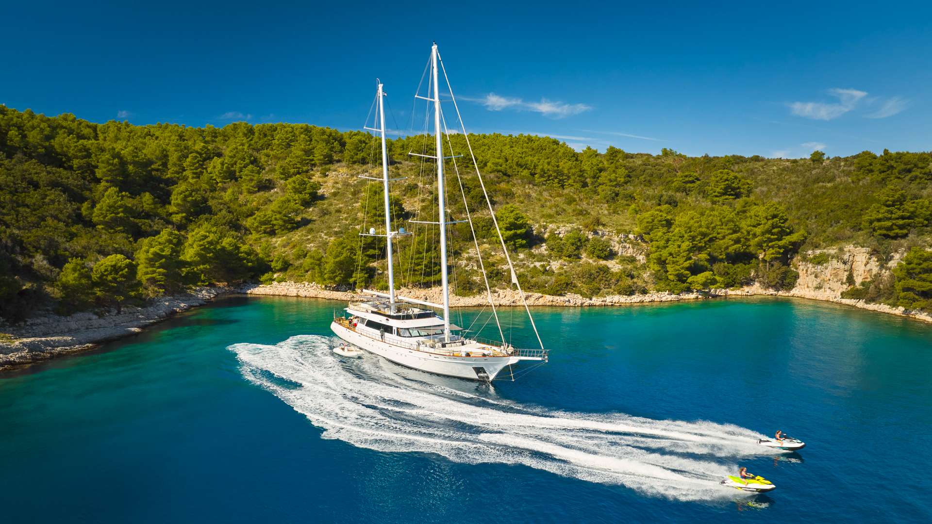 Yacht Photo