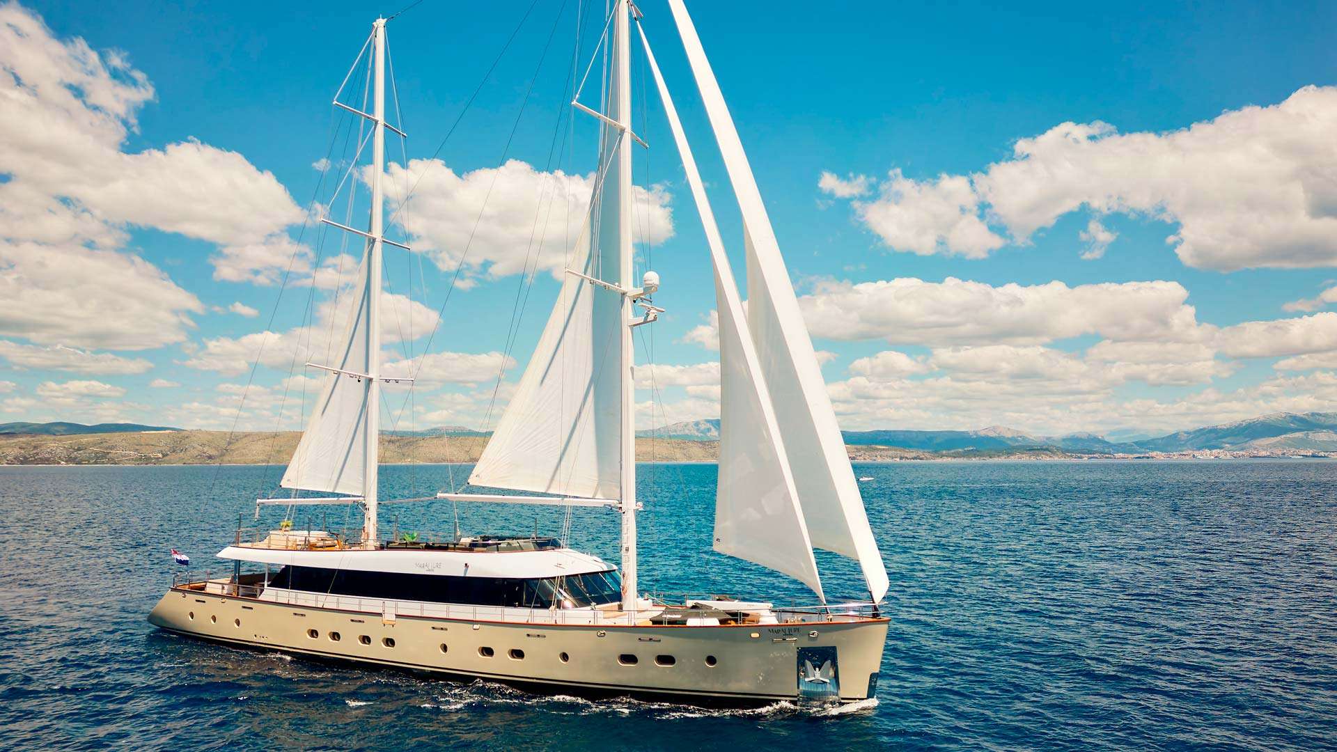 Yacht Photo