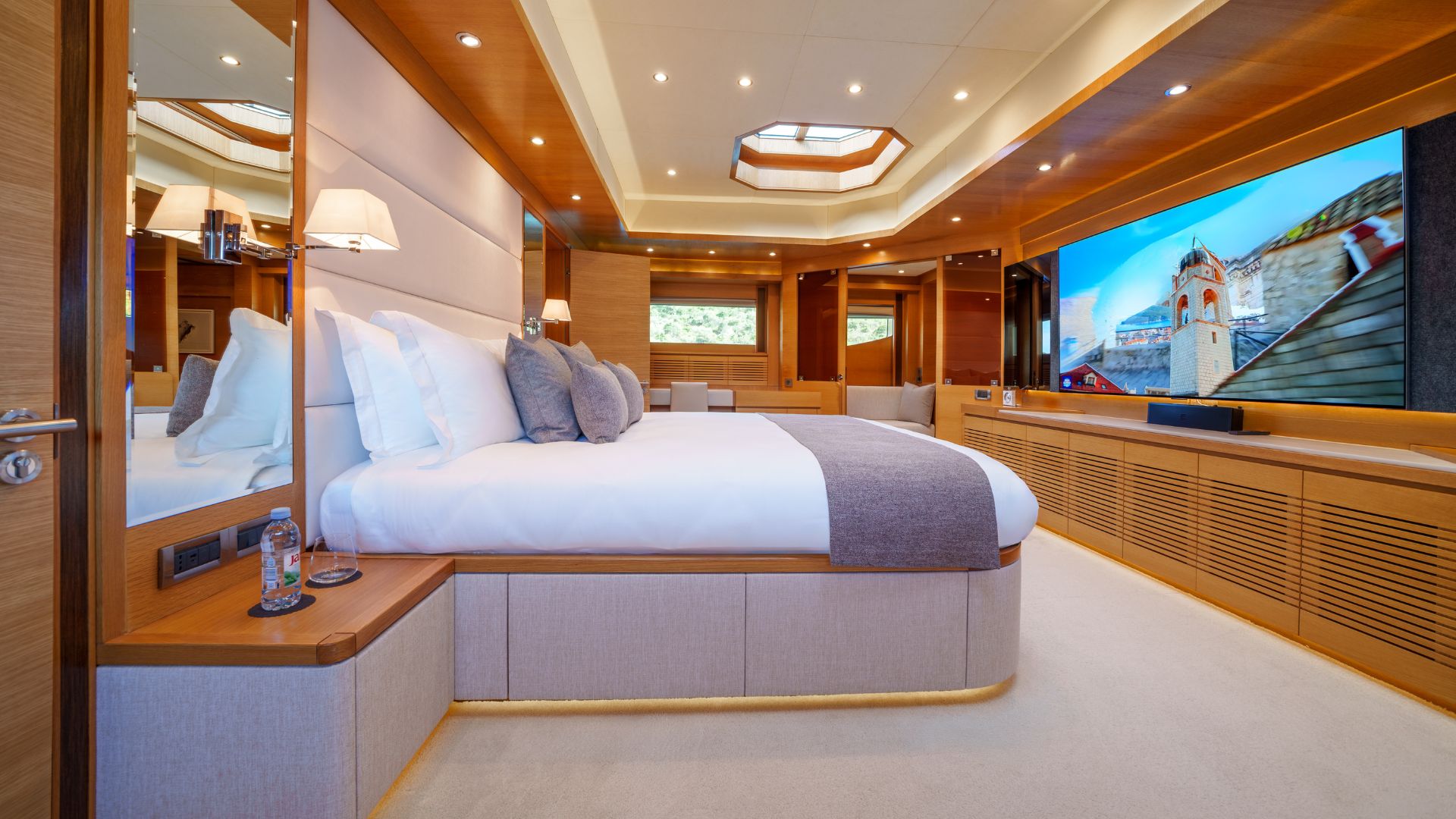 Yacht Image