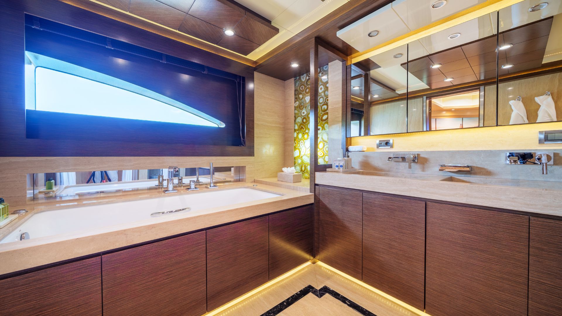 Yacht Image