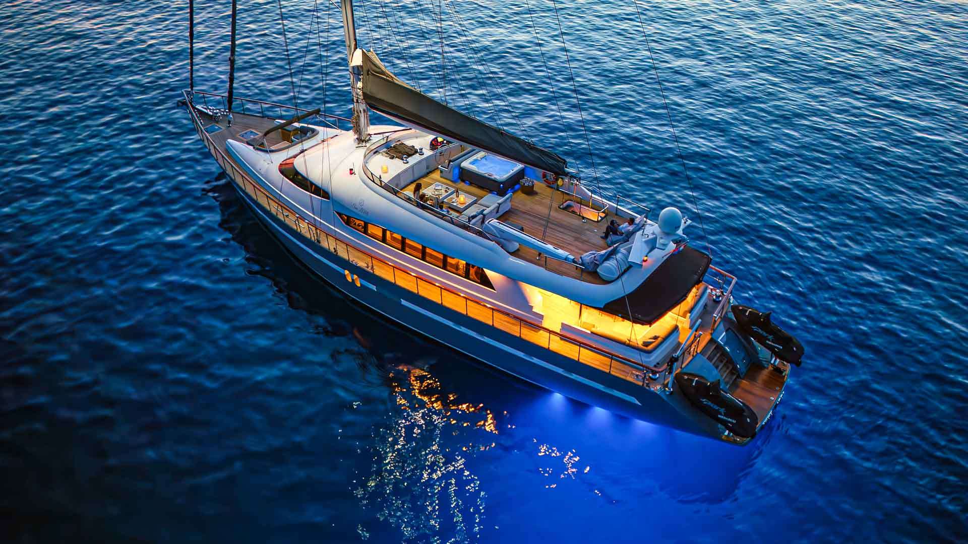 Yacht Photo