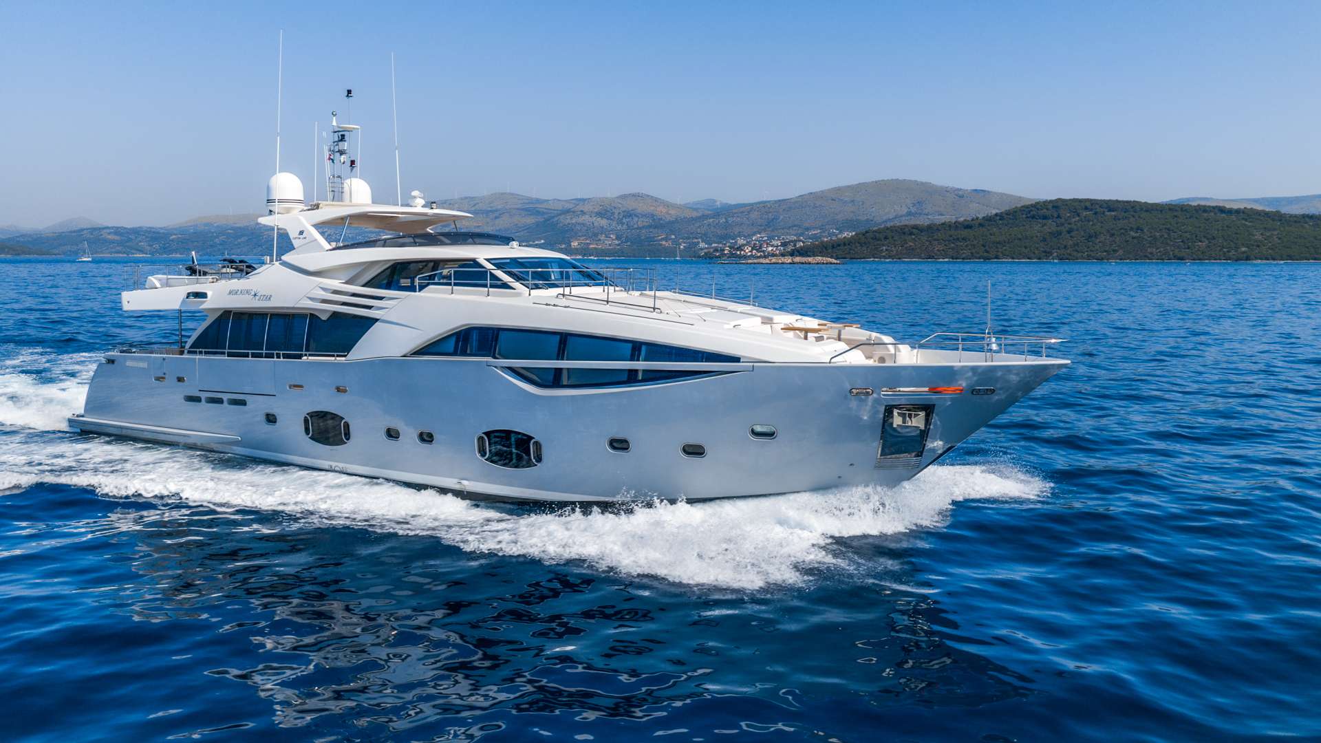 Yacht Photo