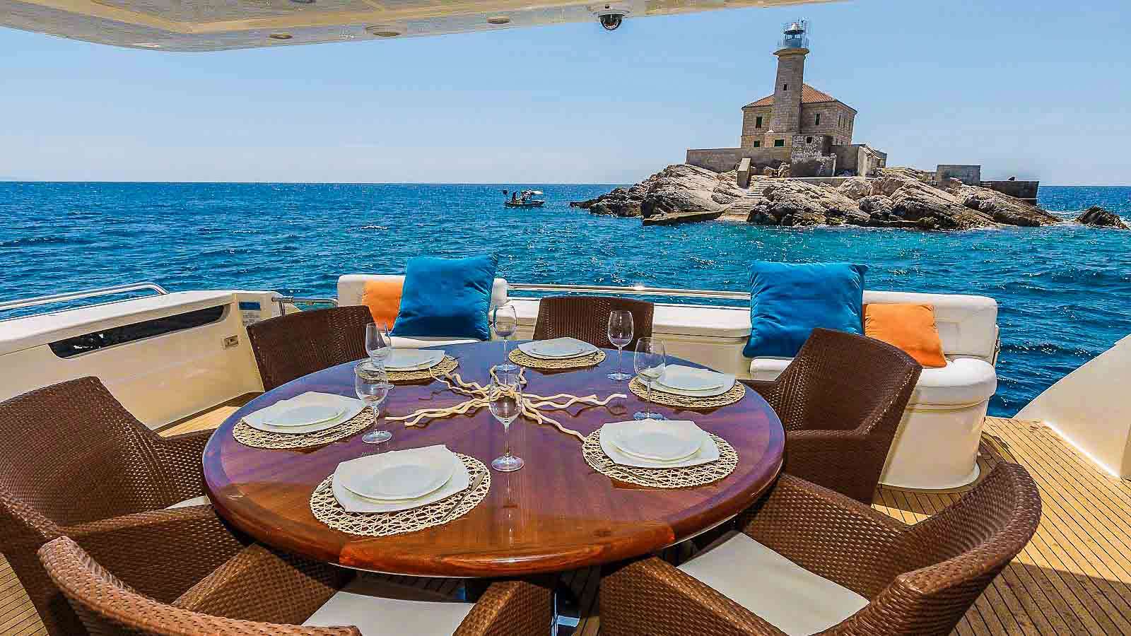 Yacht Photo