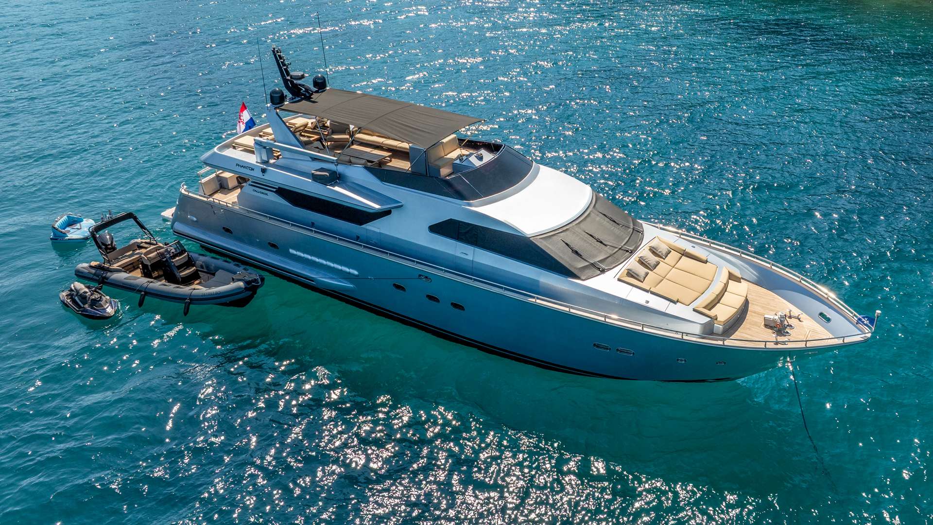 Yacht Photo