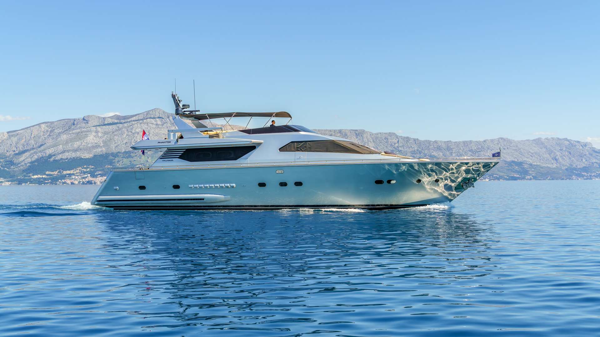 Yacht Photo