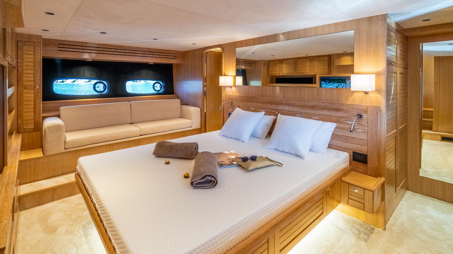 Yacht Photo