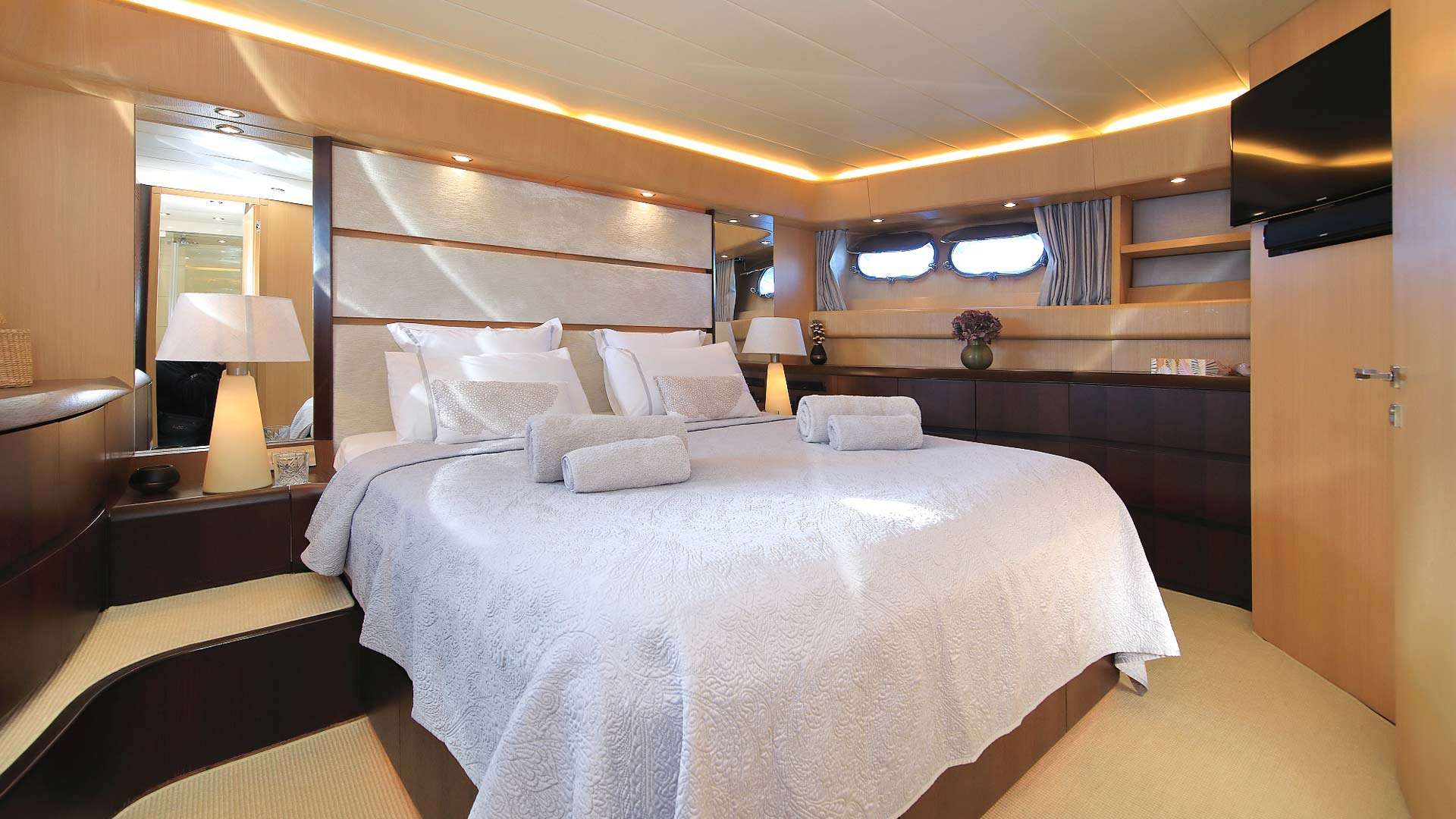 Yacht Photo
