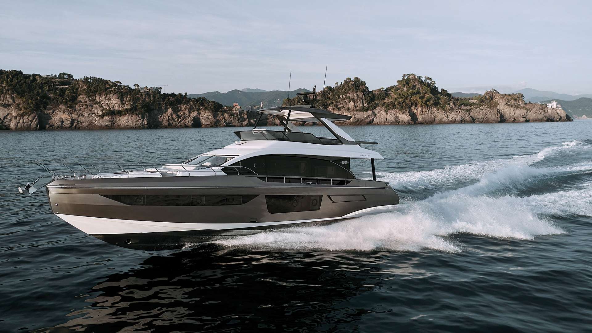 Yacht Photo