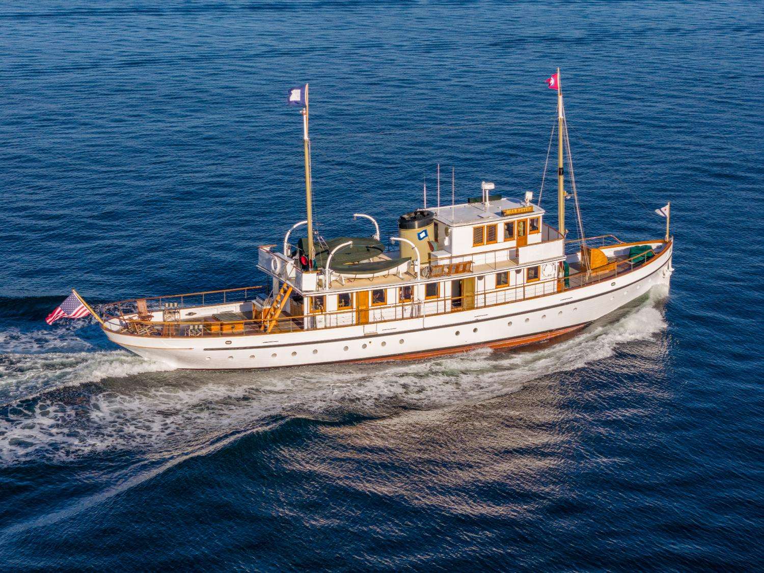 Yacht Photo