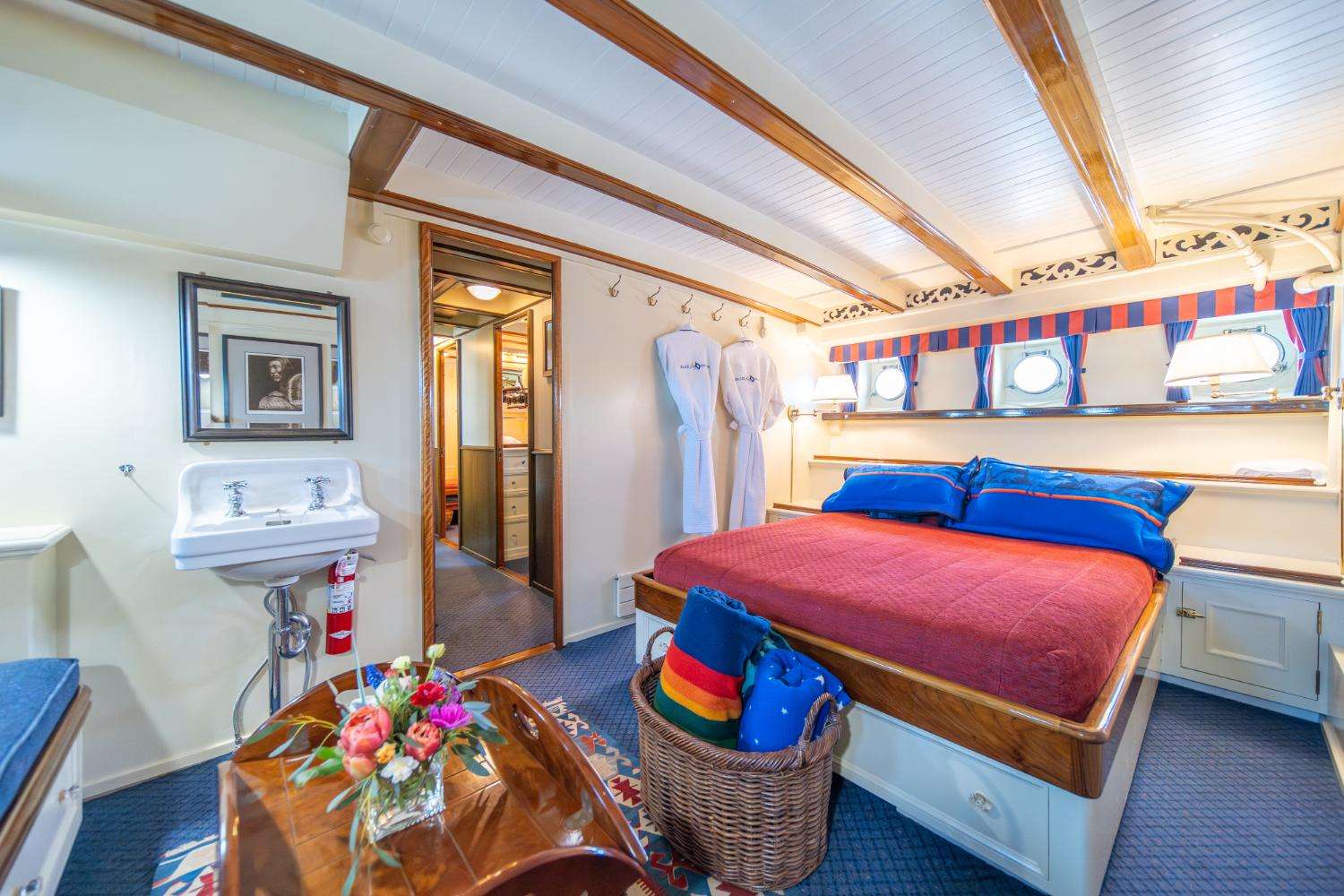 Yacht Photo