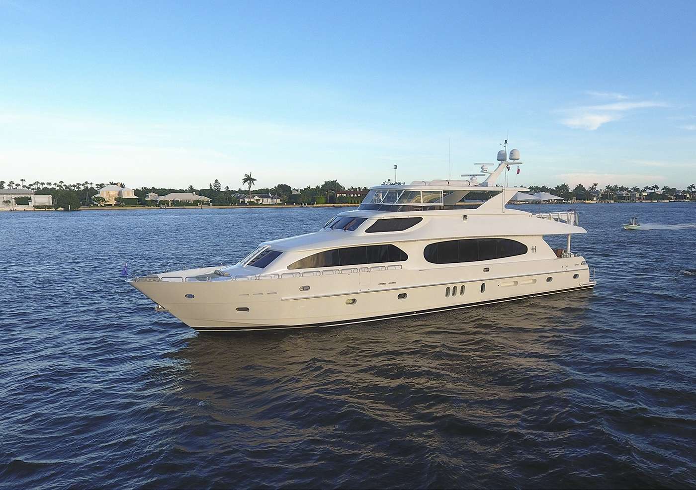 Yacht LADY DEENA II
