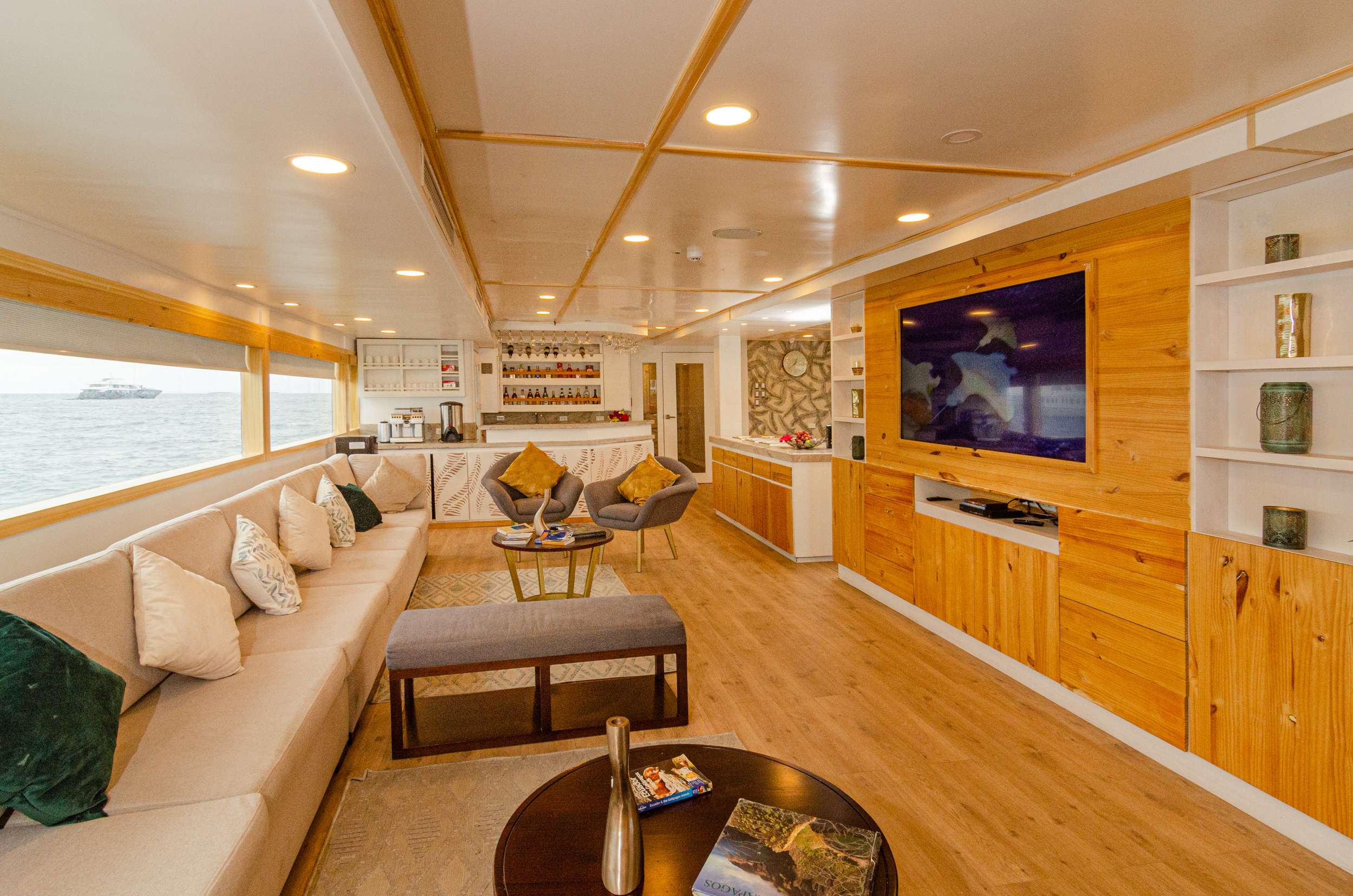 Yacht Photo