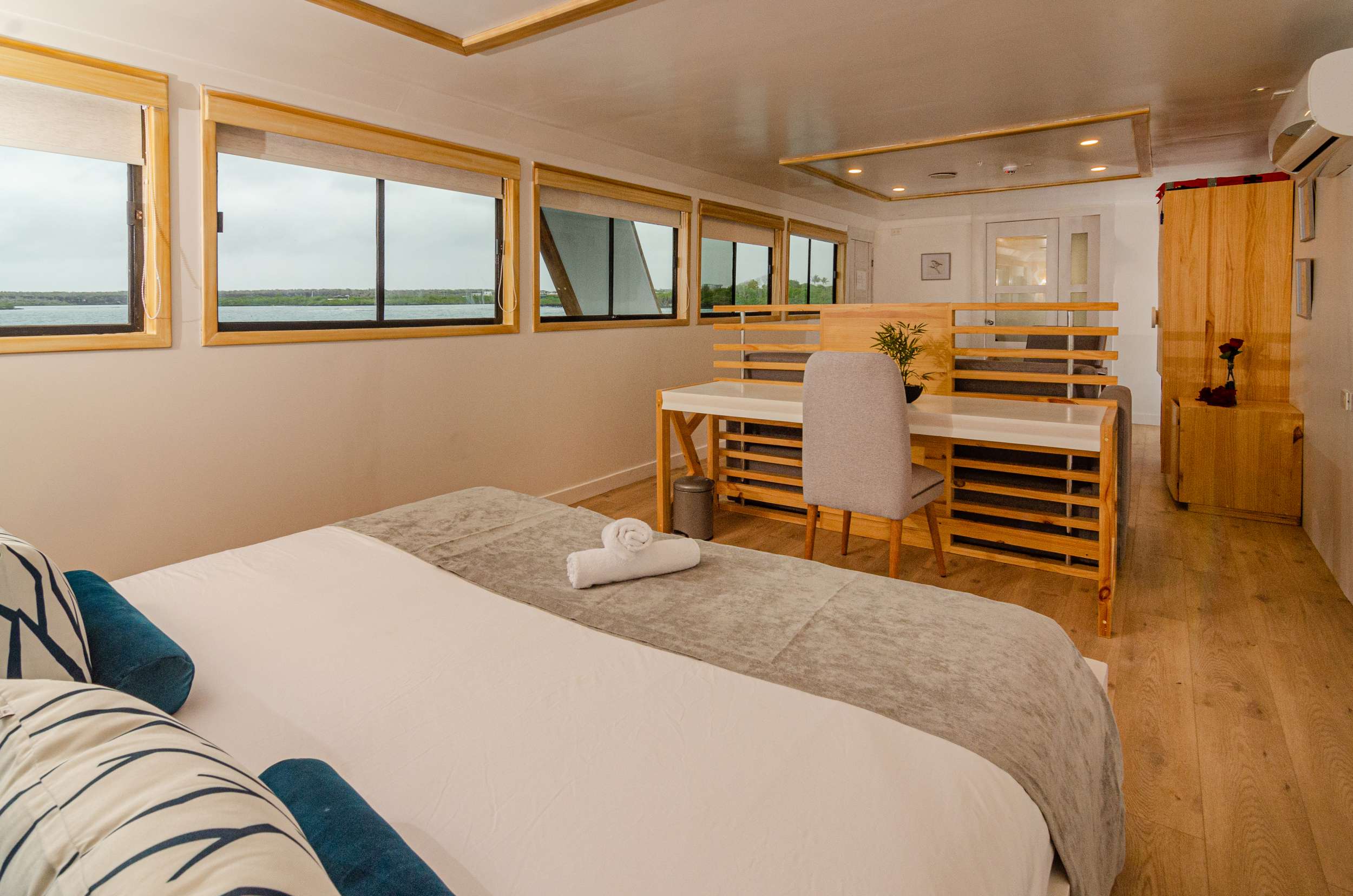 Yacht Photo