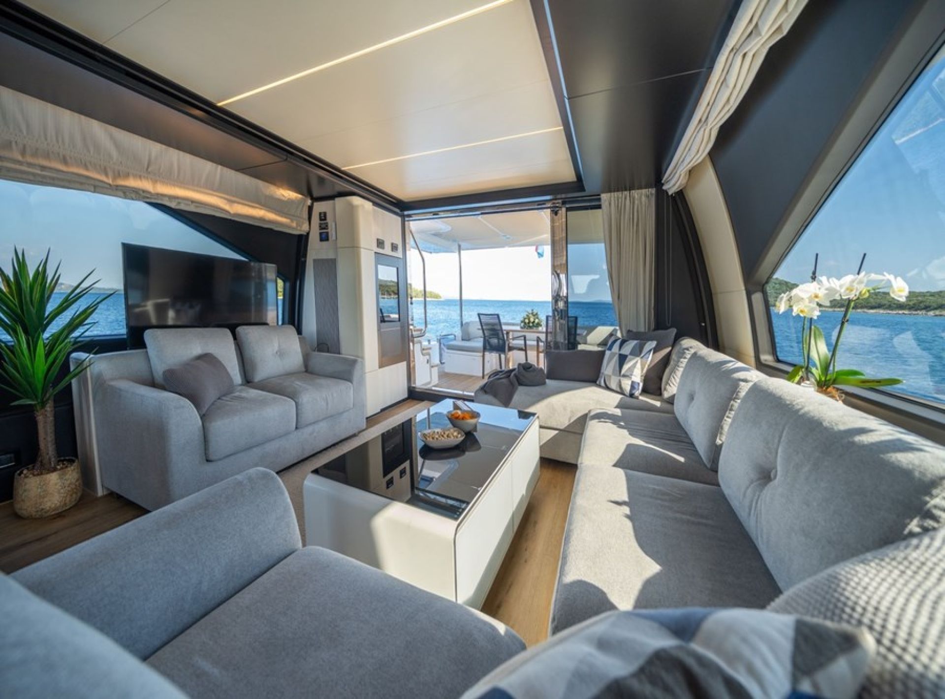 Yacht Photo
