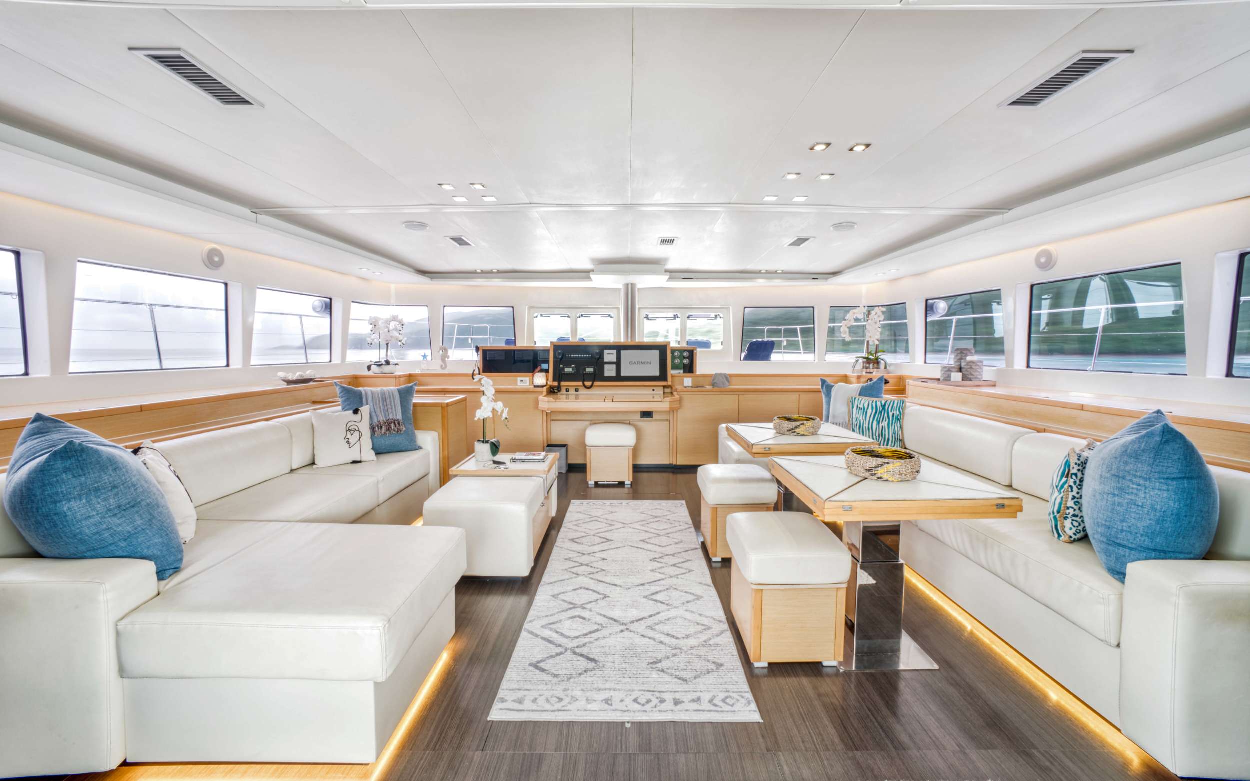 Yacht Photo