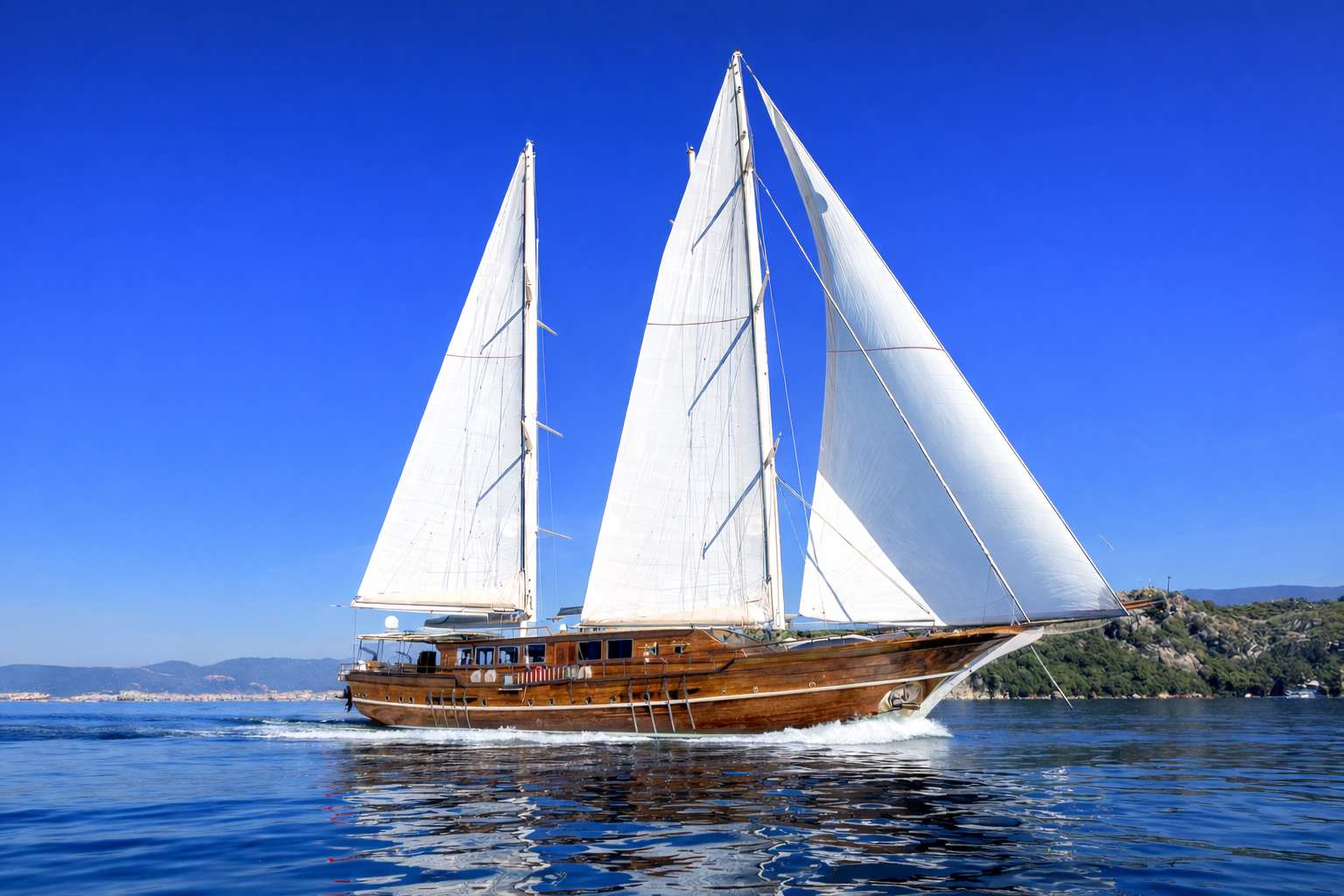 Yacht Photo