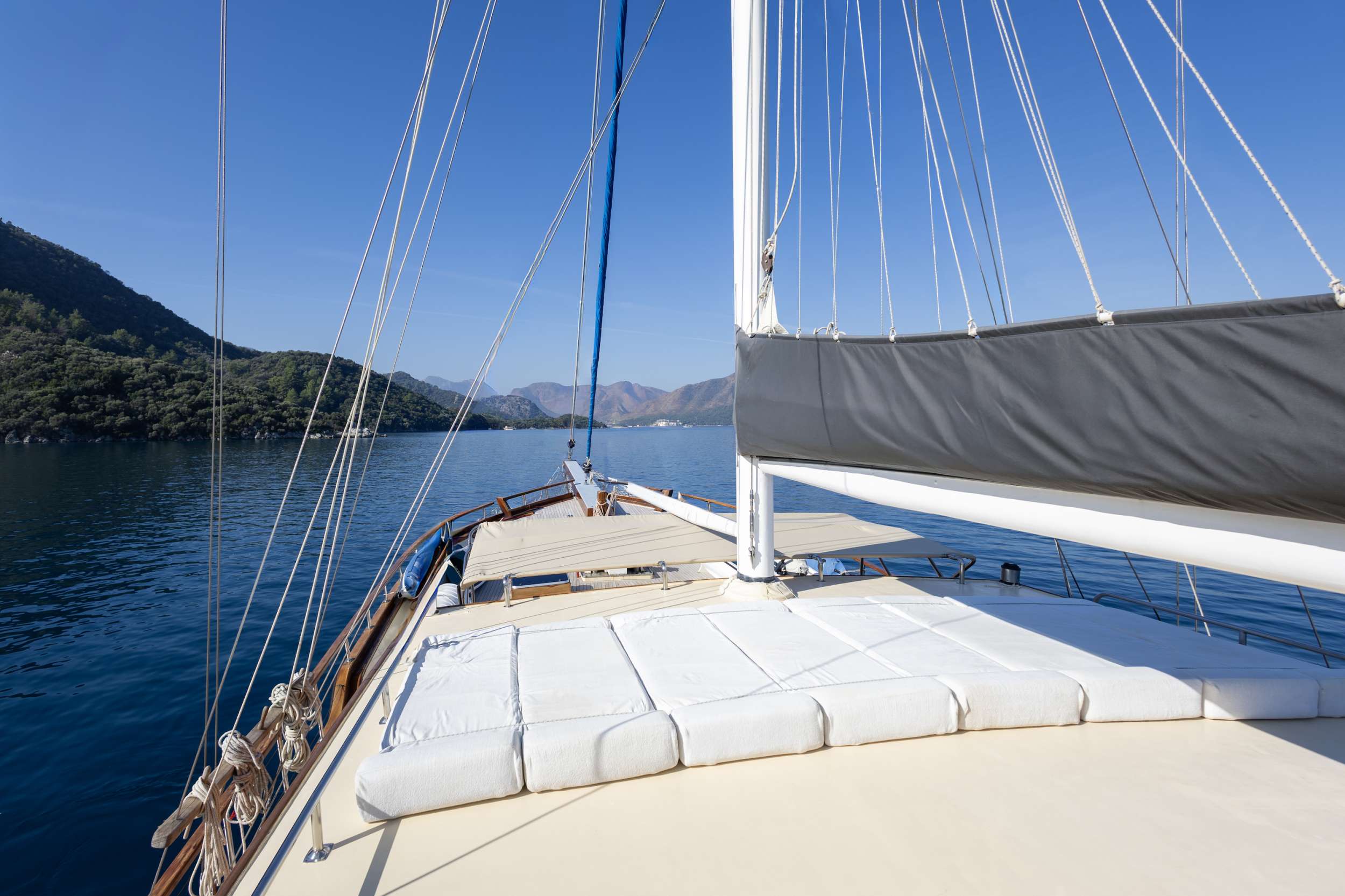 Yacht Photo