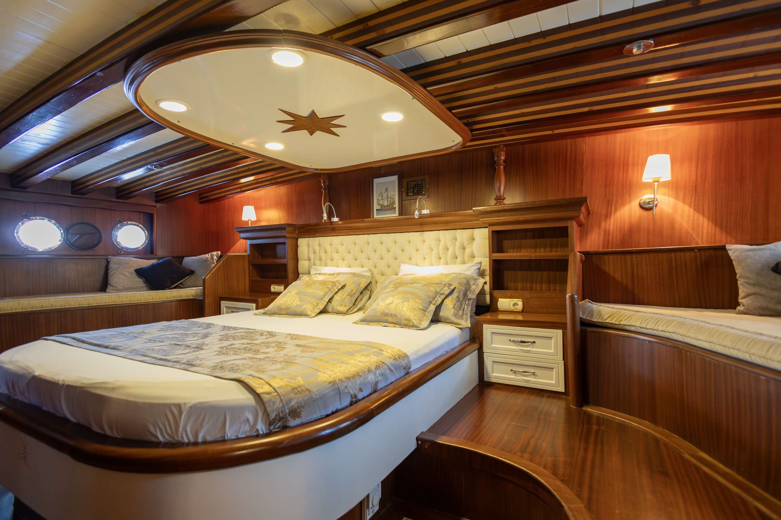Yacht Photo