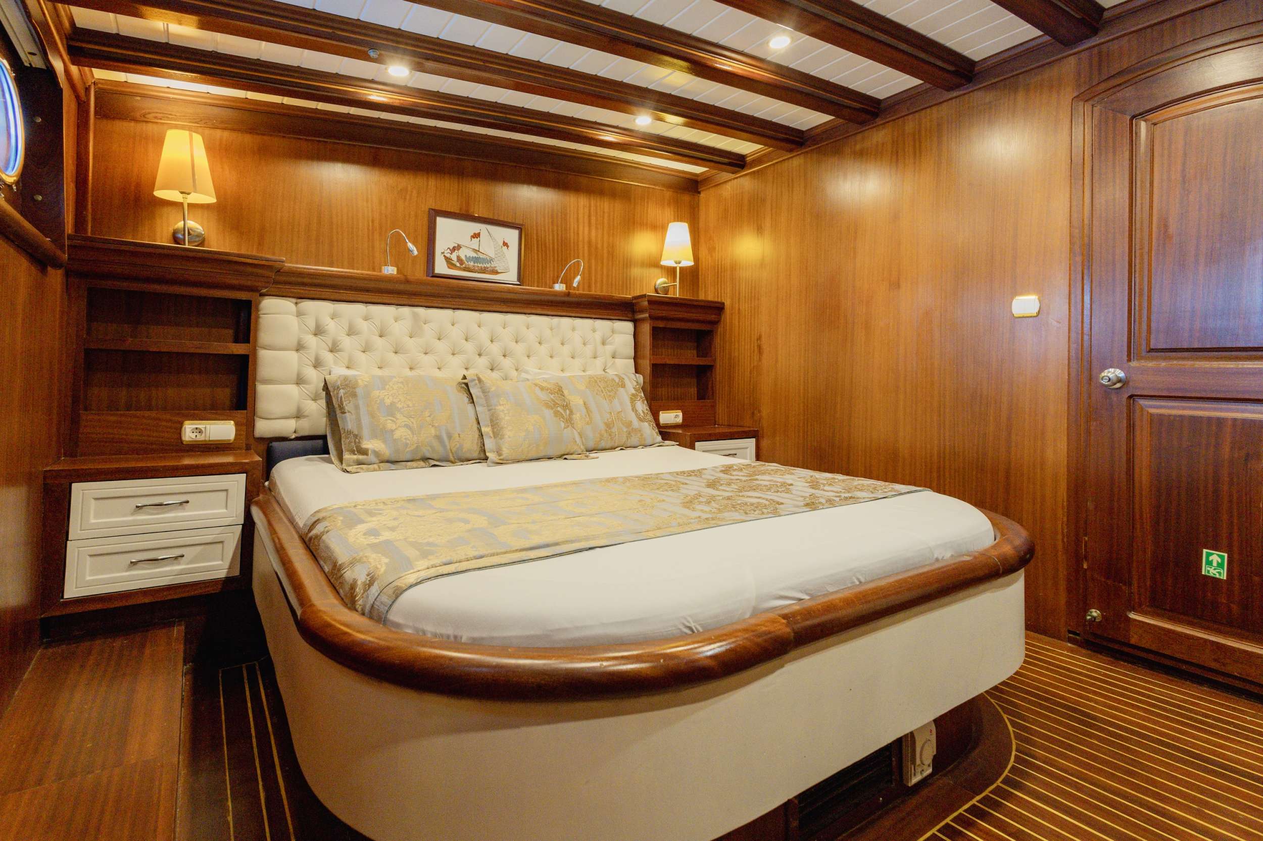 Yacht Photo