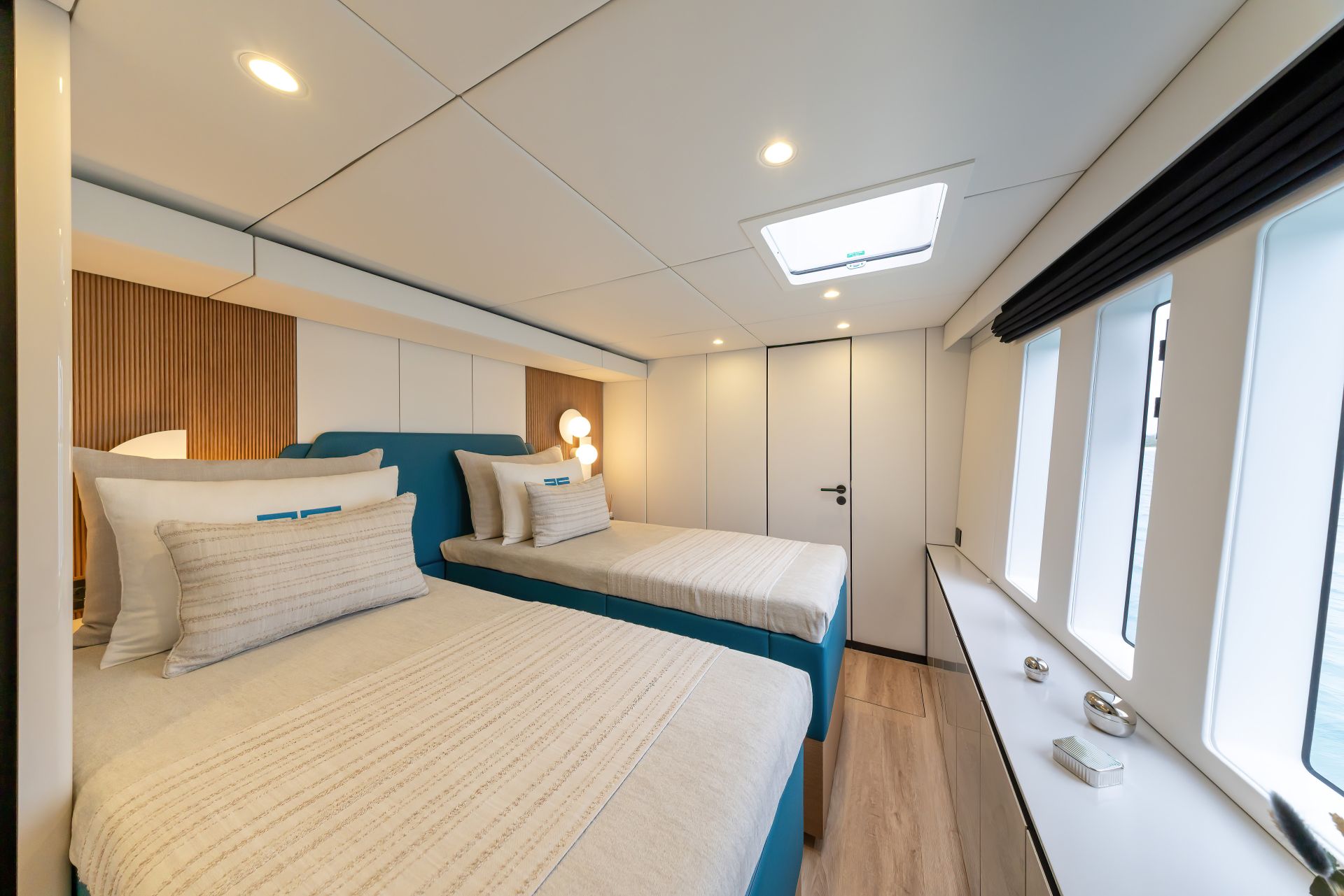 Yacht Image