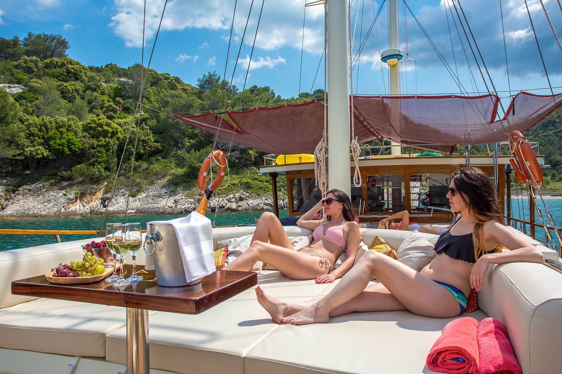 Yacht Photo