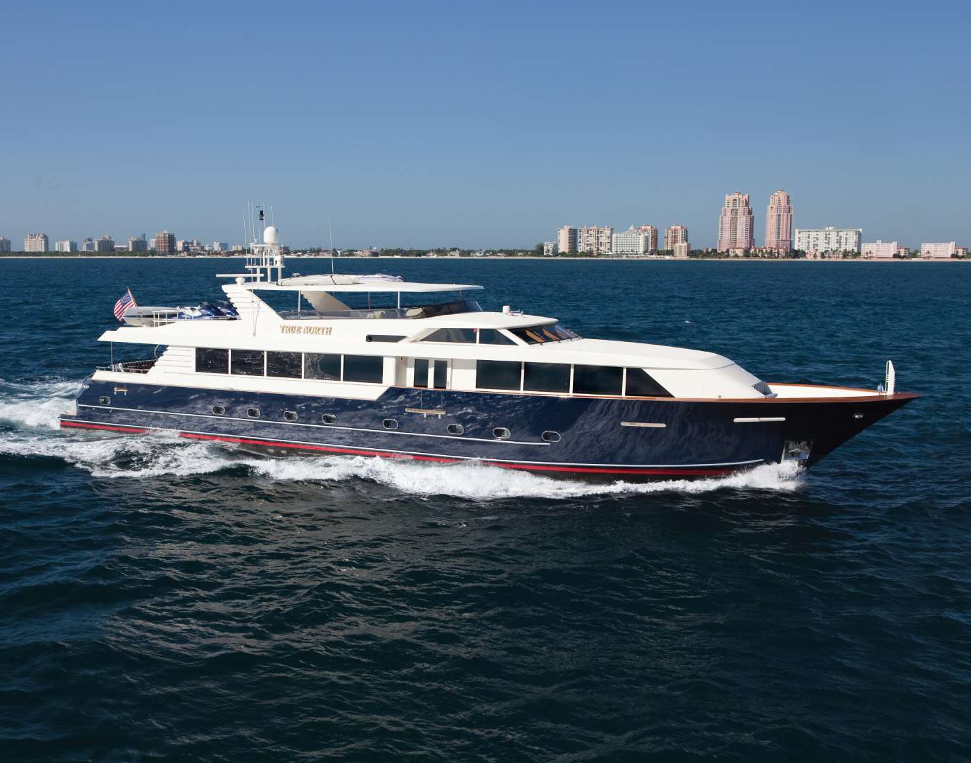 Yacht Photo