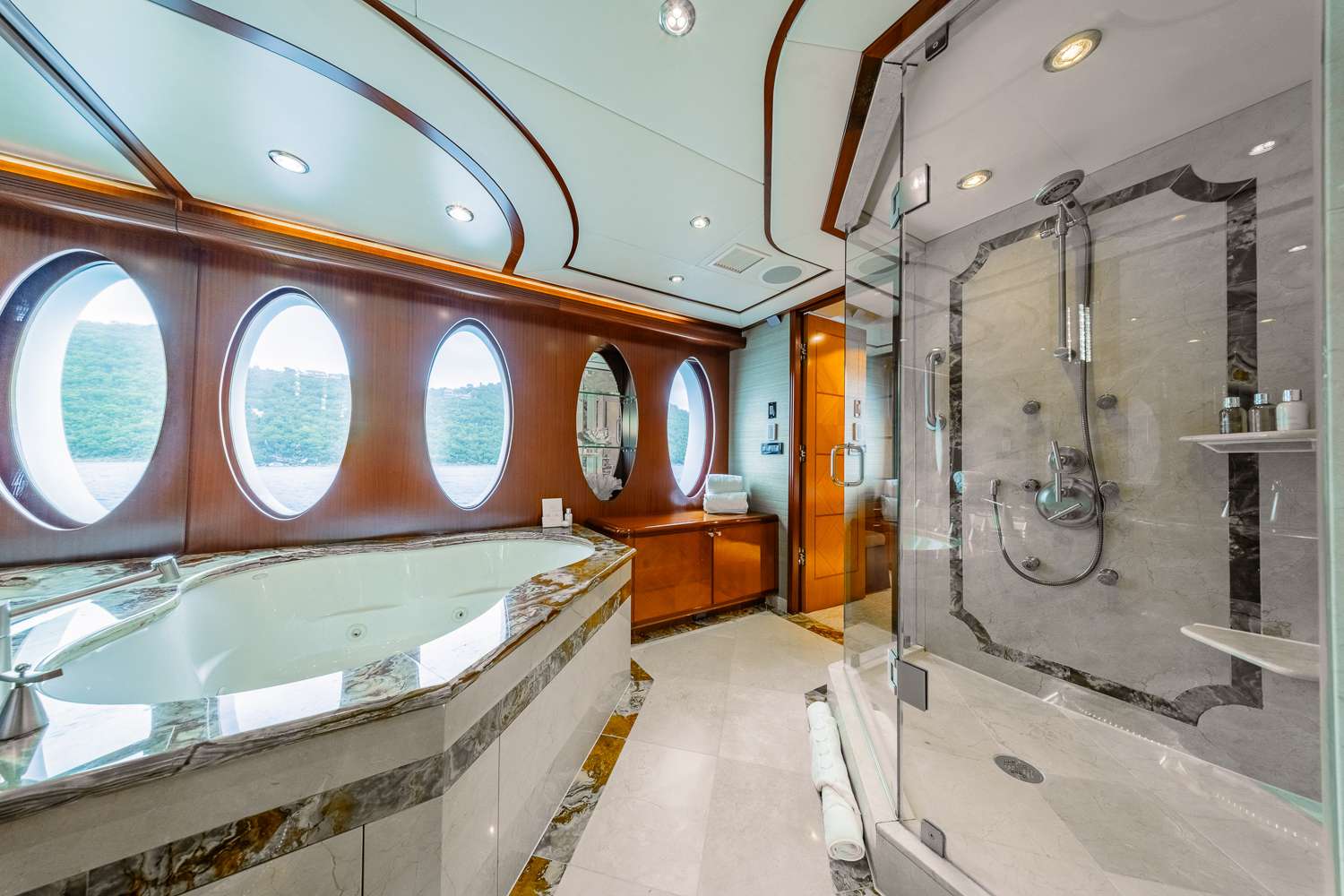 Yacht Photo