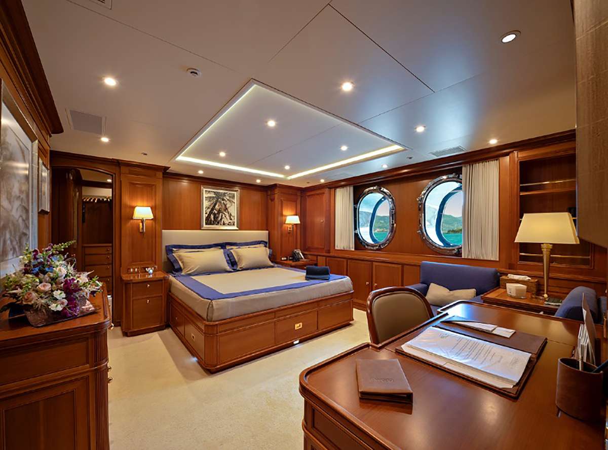 Yacht Photo