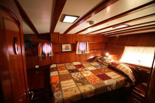 Yacht Photo