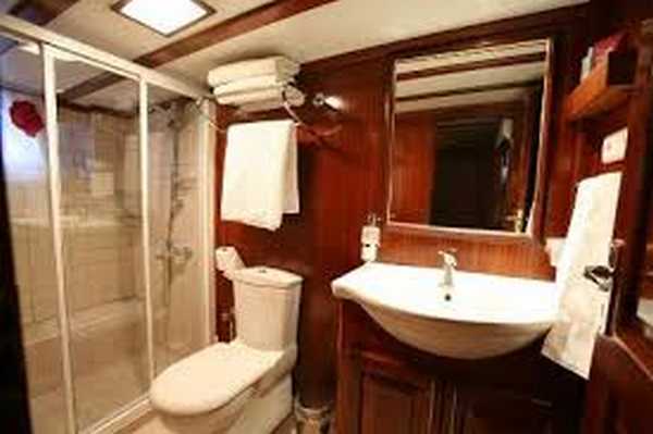 Yacht Photo