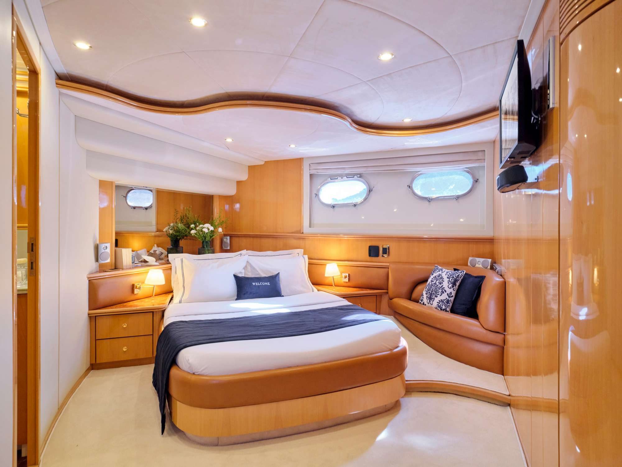 Yacht Photo