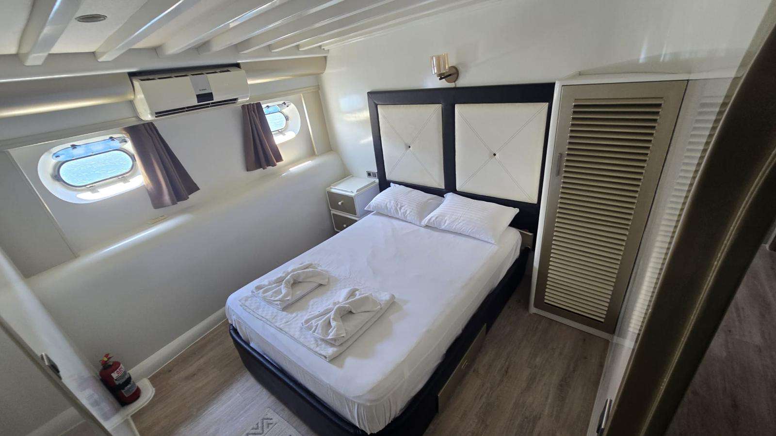 Yacht Photo