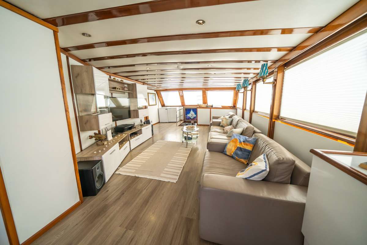 Yacht Photo
